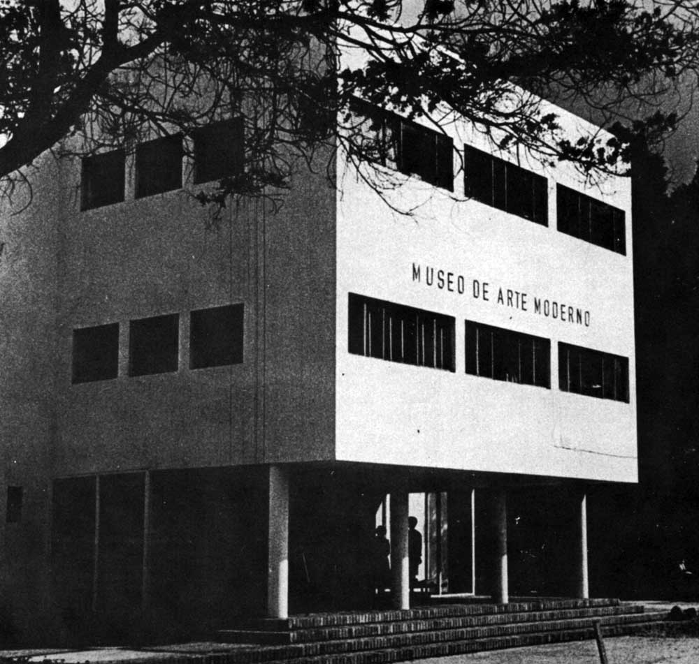 elpobremuseitolow El pobre museito